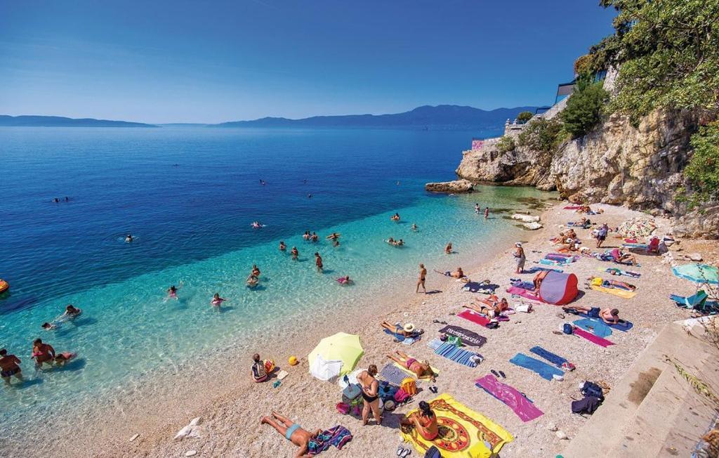 Apartments Croatia Rijeka Bagian luar foto