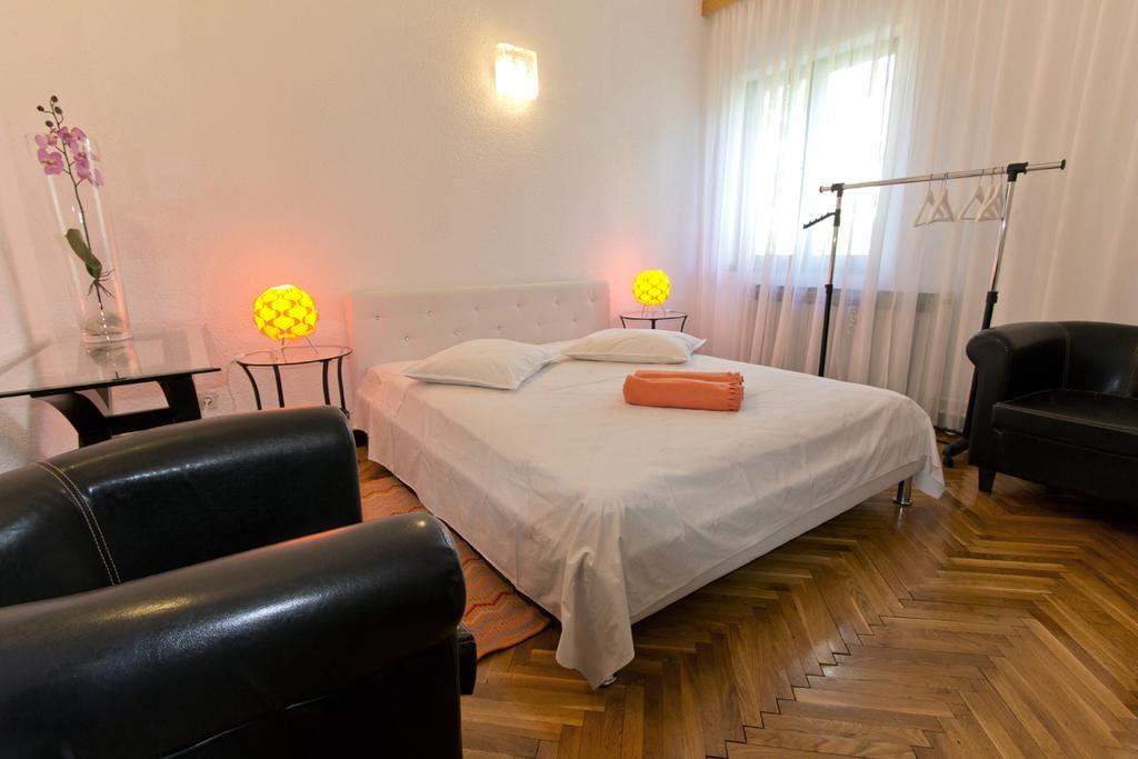 Apartments Croatia Rijeka Bagian luar foto